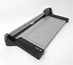 Резак роликовый "ГЕЛЕОС РP А4-1", длина реза 330 мм, разрезает 13 листов, прижим бумаги ручной, габариты - 481х208х73 мм