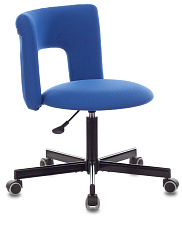 Кресло KF-1M синяя ткань 26-21 металлическая черная крестовина. Механизм Топ-ган. Нагрузка до 100 кг. 