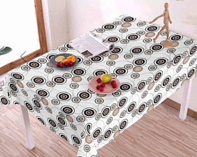 Скатерть Клеенка на тканевой основе (рулон 20 метров) ширина 137см, Гянец цвет белый круги