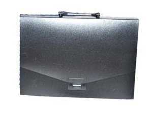 Папка-портфель пластиковый, полый, с замком, толщина 700 мкр, цвет черный
